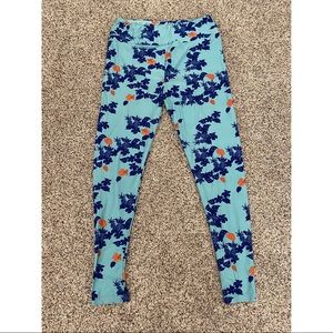 LuLaRoe tall & curvy pineapple leggings